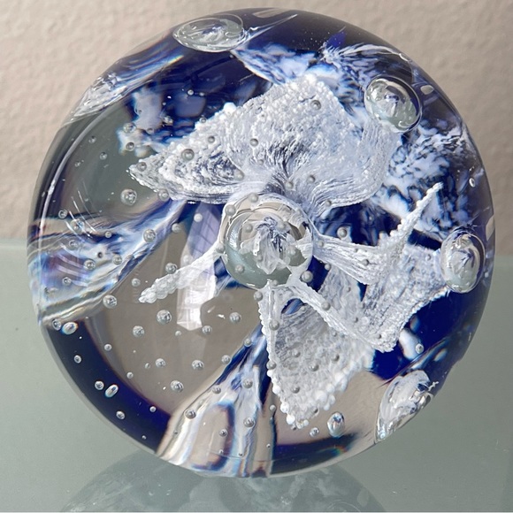 Vintage Murano Paperweight Italian Art Glass Fountain White Flower/ Cobalt Blue - Picture 5 of 8